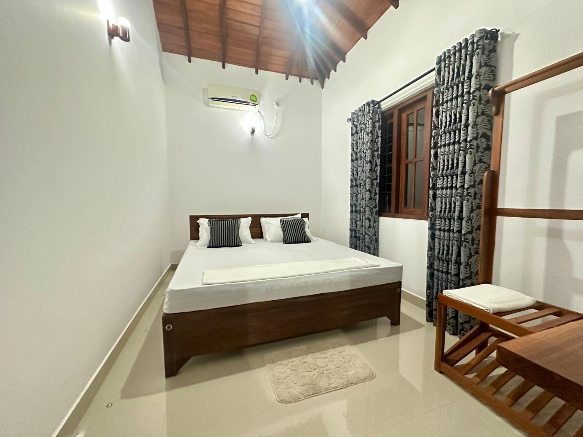 Aroma Villa Homestay Polonnaruwa Buitenkant foto