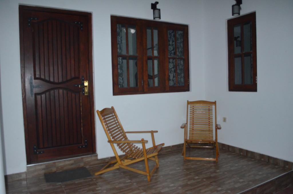 Aroma Villa Homestay Polonnaruwa Buitenkant foto